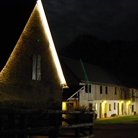 Hof Liebeneck Bed & Breakfast Osterspai Exterior foto