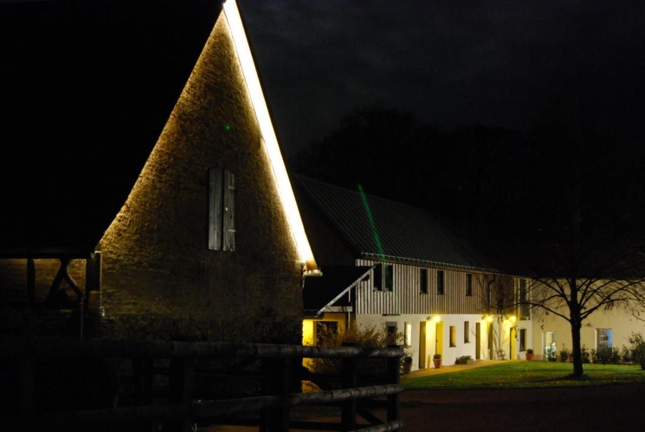 Hof Liebeneck Bed & Breakfast Osterspai Exterior foto