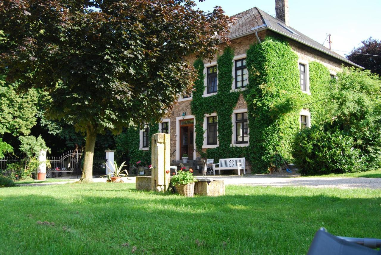 Hof Liebeneck Bed & Breakfast Osterspai Exterior foto